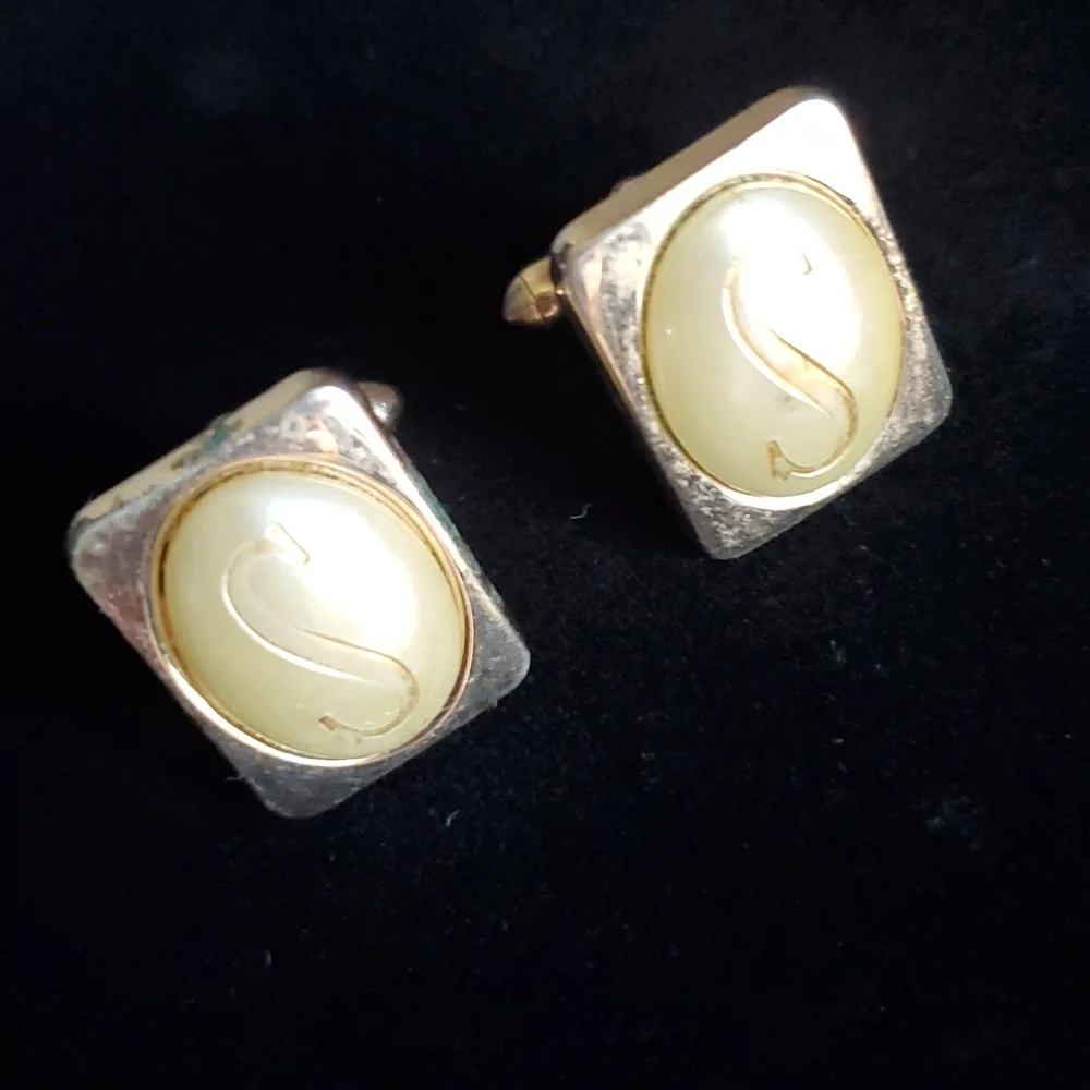 Vintage SWANK S Monogram Gold Tone Cuff Links